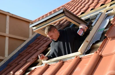 Pose de fenêtres de toit Velux à Fournels